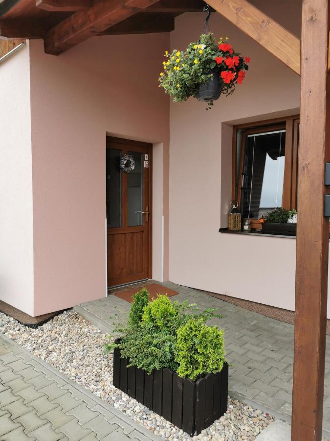 Apartmany Svitkov 79 Pardubice Luaran gambar
