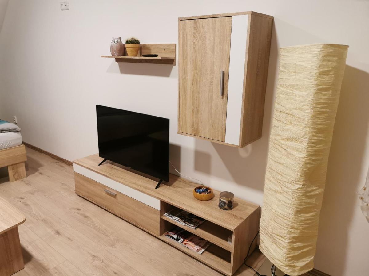 Apartmany Svitkov 79 Pardubice Luaran gambar