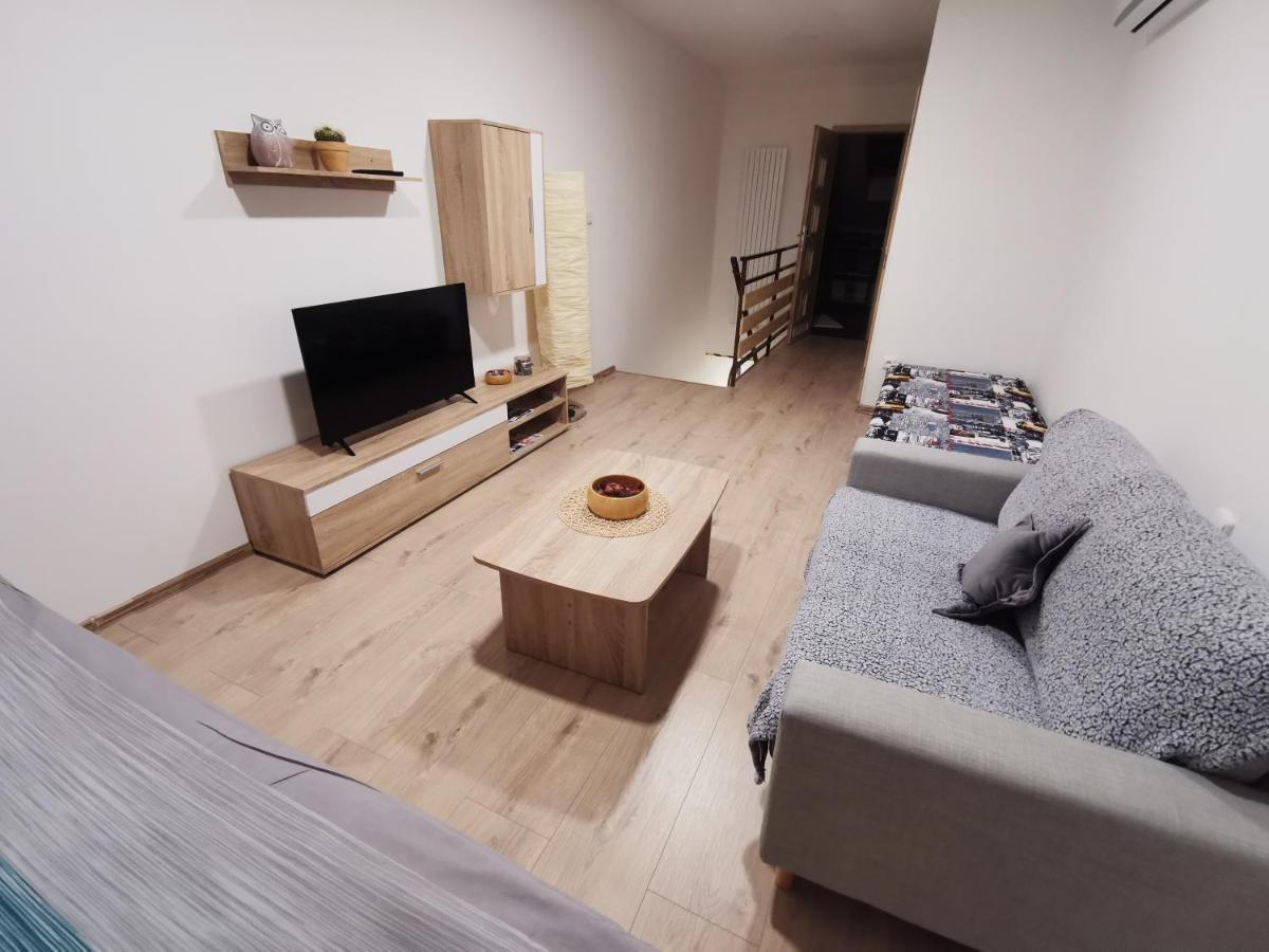 Apartmany Svitkov 79 Pardubice Luaran gambar