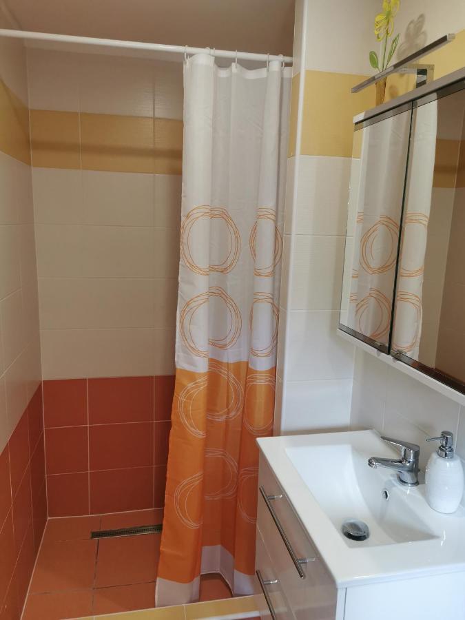Apartmany Svitkov 79 Pardubice Luaran gambar