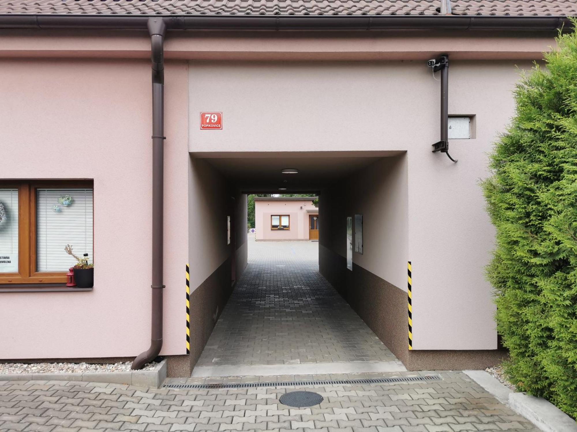 Apartmany Svitkov 79 Pardubice Luaran gambar